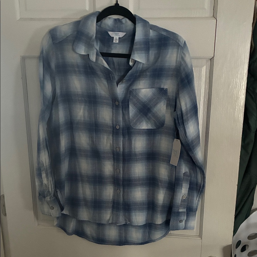 Blue plaid women’s shirt
